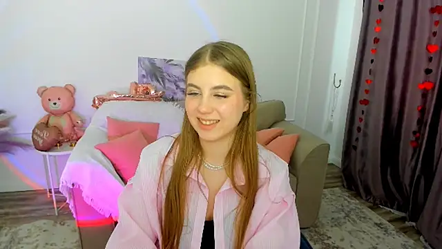 Snapshot of GoldenMirage chatting on 02/27/26, 01:11 GoldenMirage online show from 02/27/26, 01:11