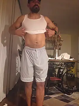 piggylatino online show from 04/11/26, 05:59