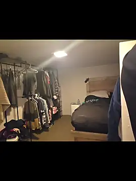 Snapshot of piggylatino chatting on 01/12/26, 09:52 piggylatino online show from 01/12/26, 09:52