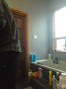 piggylatino online show from 04/18/26, 10:32