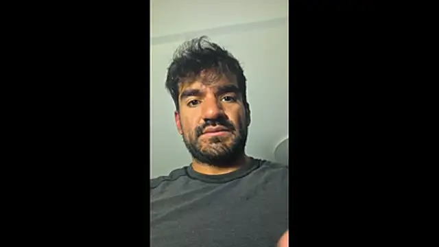 piggylatino online show from 04/30/26, 04:19