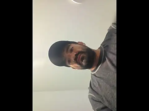 piggylatino online show from 05/06/26, 04:49