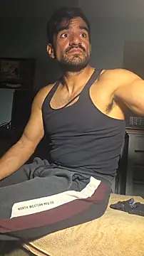 piggylatino online show from 04/28/26, 02:10