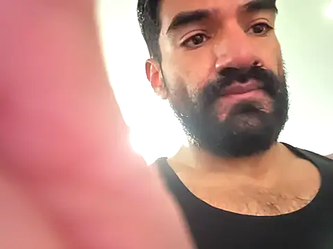 piggylatino online show from 05/27/26, 06:37