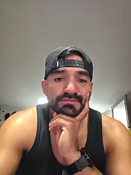 piggylatino online show from 03/30/26, 10:33