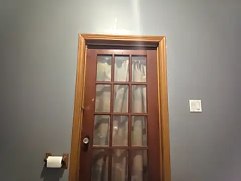 Snapshot of piggylatino chatting on 01/12/26, 01:12 piggylatino online show from 01/12/26, 01:12