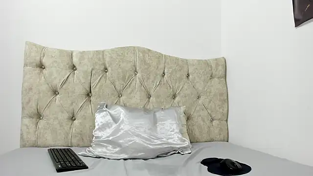 TerryGrace online show from 04/30/26, 07:54