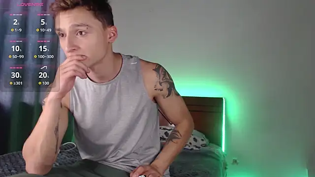 ArthurPhoenixx online show from 12/15/25, 07:52