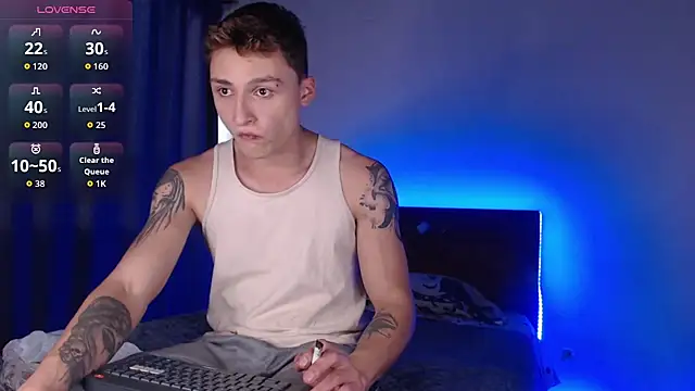 ArthurPhoenixx online show from 12/14/25, 10:15