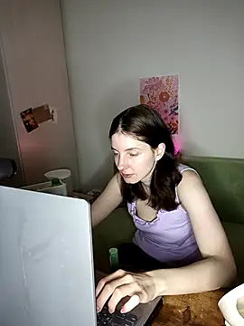 Snapshot of v_crizis324 chatting on 02/19/26, 04:26 v crizis324 online show from 02/19/26, 04:26