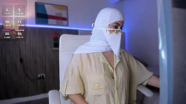 Hannaa Dolly online show from 12/18/25, 03:11