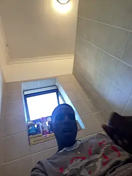 Snapshot of schlongsong chatting on 04/10/26, 03:08 schlongsong online show from 04/10/26, 03:08