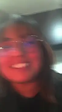 YiniBelle online show from 03/19/26, 05:18