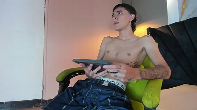 Xanderr owen2 online show from 11/27/25, 08:53