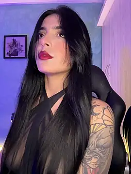 Cristal Cerati  online show from 12/18/25, 08:23