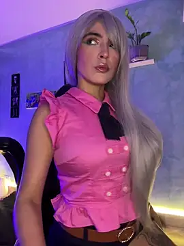 Cristal Cerati  online show from 12/17/25, 04:34