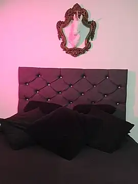 StephanieMadison online show from 11/19/25, 08:31