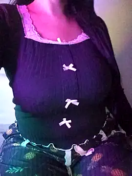 Snapshot of Sara90wa chatting on 02/04/26, 11:11 Sara90wa online show from 02/04/26, 11:11