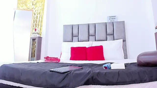 sarahhernandez online show from 02/07/26, 03:09