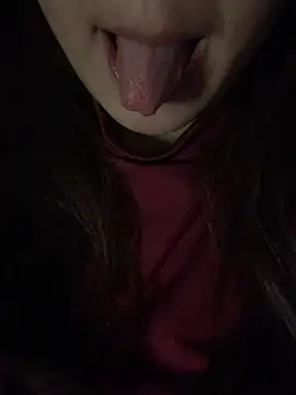 Winnie-sexy online show from 03/12/26, 10:14