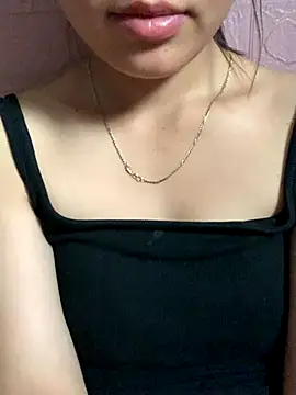 Winnie-sexy online show from 11/15/25, 05:33