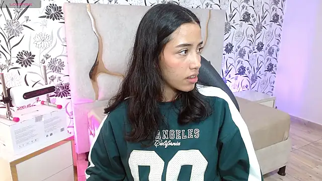 Joselyn tay online show from 03/19/26, 12:05