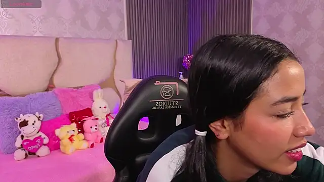 Joselyn tay online show from 05/13/26, 01:18