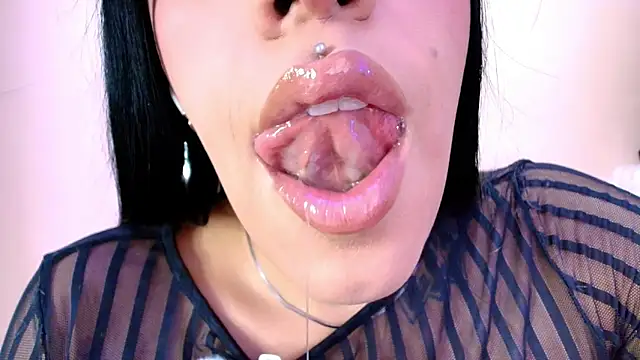 catte jensen online show from 05/11/26, 04:25