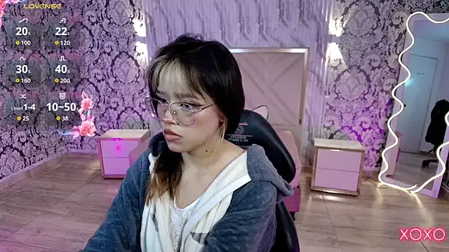 Mavis tay online show from 12/21/25, 11:45