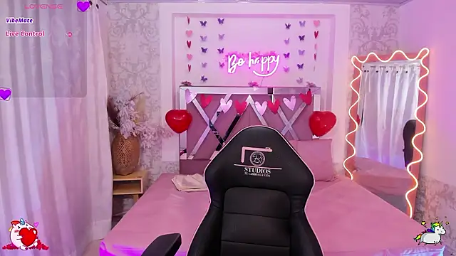 ISABELA TAY online show from 02/23/26, 11:33