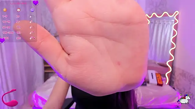 ISABELA TAY online show from 03/05/26, 11:51