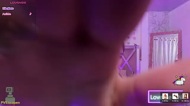 ISABELA TAY online show from 03/06/26, 11:38