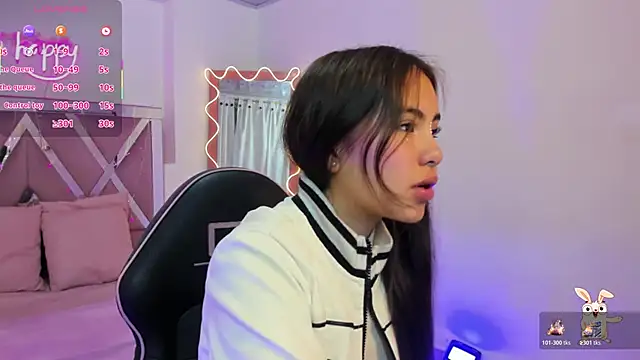 ISABELA TAY online show from 12/02/25, 11:34