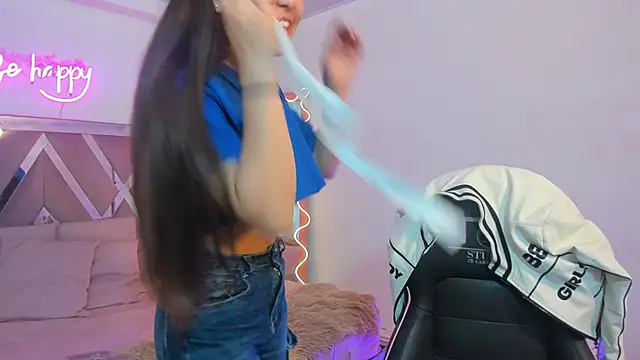 ISABELA TAY online show from 11/29/25, 11:43