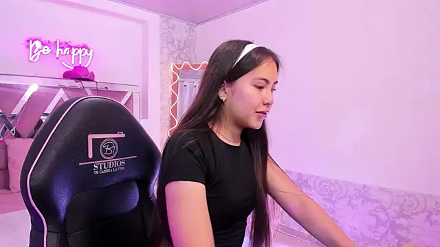 ISABELA TAY online show from 12/16/25, 11:36