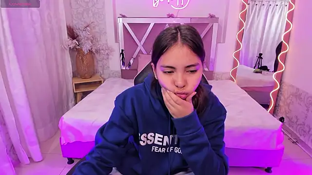 ISABELA TAY online show from 01/17/26, 11:36