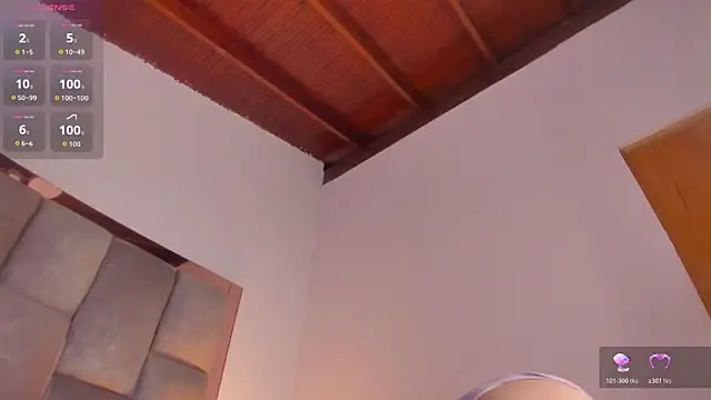 Snapshot of Ana_Torres_ chatting on 11/19/25, 08:20 Ana Torres online show from 11/19/25, 08:20