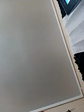 Kreamykoko69 online show from 11/12/25, 03:10