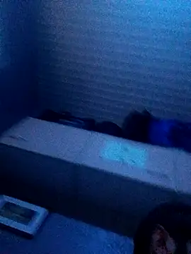 hotguy71000 online show from 11/28/25, 03:45