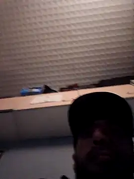 hotguy71000 online show from 03/02/26, 11:33