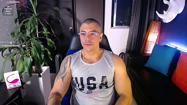 Zed ferrer online show from 03/31/26, 10:28