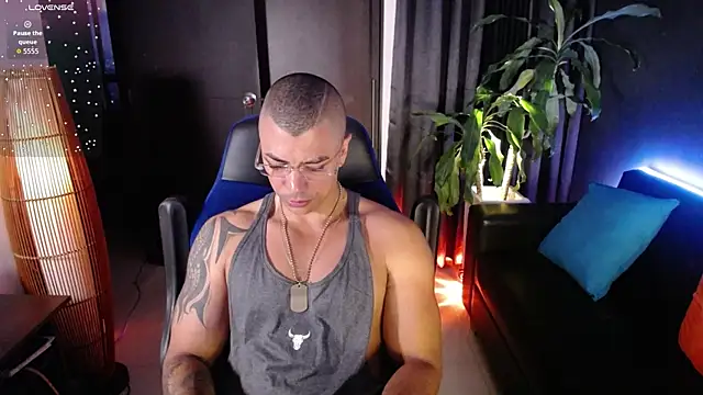 Zed ferrer online show from 01/18/26, 11:02