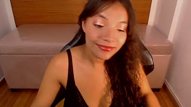 miaa blu t online show from 12/19/25, 08:22