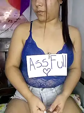 Snapshot of Girl_Nasty_Dirty chatting on 02/04/26, 02:39 Girl Nasty Dirty online show from 02/04/26, 02:39