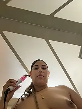 Anna Bitch Disgusting online show from 11/29/25, 02:34