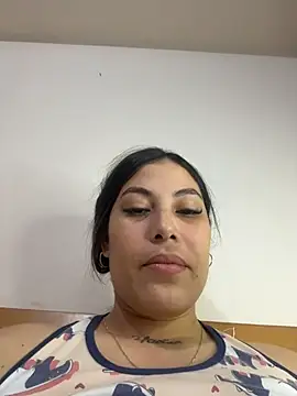 Anna Bitch Disgusting online show from 01/16/26, 04:38