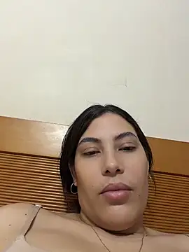 Snapshot of Anna_Bitch_Disgusting chatting on 06/13/26, 04:43 Anna Bitch Disgusting online show from 06/13/26, 04:43