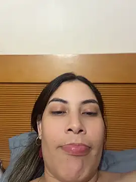 Anna Bitch Disgusting online show from 05/01/26, 04:39