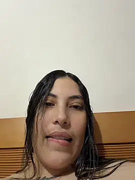 Snapshot of Anna_Bitch_Disgusting chatting on 07/16/26, 02:52 Anna Bitch Disgusting online show from 07/16/26, 02:52