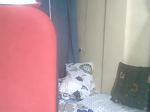 loriepinay46 online show from 04/04/26, 03:07